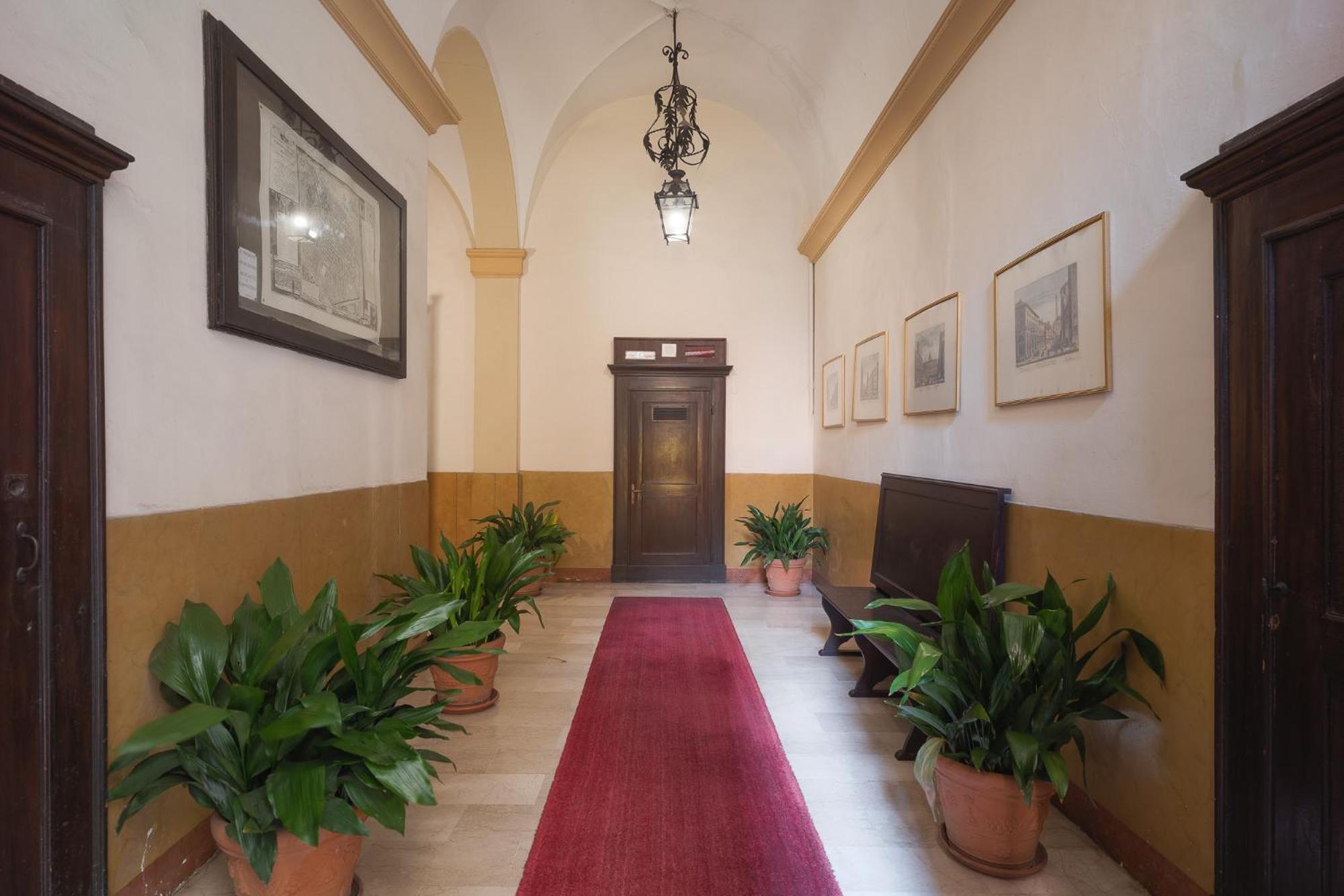 Lussuoso Appartamento Nel Cuore Del Centro Storico Bolonya Dış mekan fotoğraf